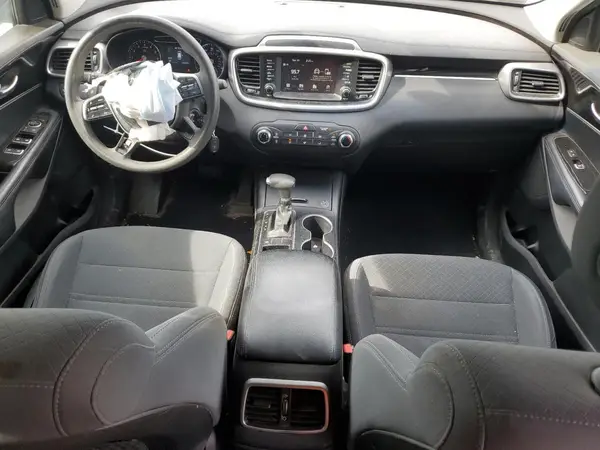 5XYPG4A33KG516344 2019 KIA SORENTO - Image 8
