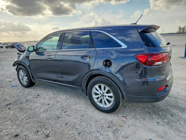 5XYPG4A33KG516909 2019 KIA SORENTO - Image 2
