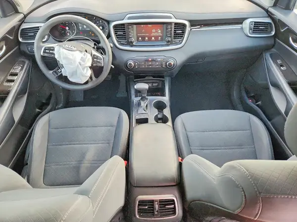 5XYPG4A33KG516909 2019 KIA SORENTO - Image 8