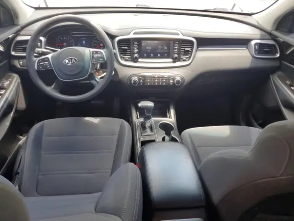 5XYPG4A33KG522340 2019 KIA SORENTO - Image 8