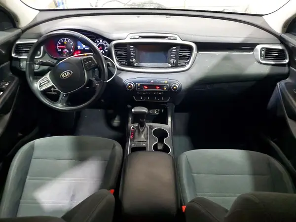5XYPG4A33KG524279 2019 KIA SORENTO - Image 8