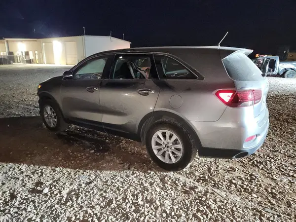 5XYPG4A33KG529756 2019 KIA SORENTO - Image 2
