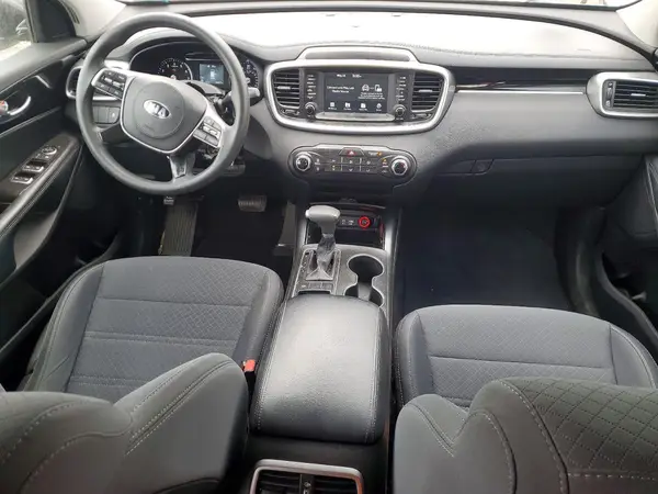 5XYPG4A33KG530423 2019 KIA SORENTO - Image 8