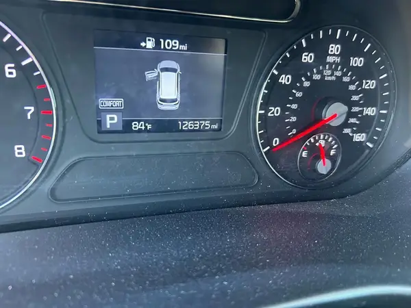 5XYPG4A33KG533192 2019 KIA SORENTO - Image 8