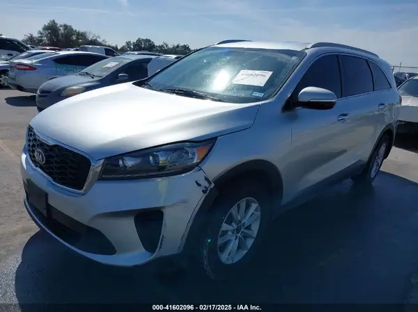5XYPG4A33KG533371 2019 KIA SORENTO - Image 2