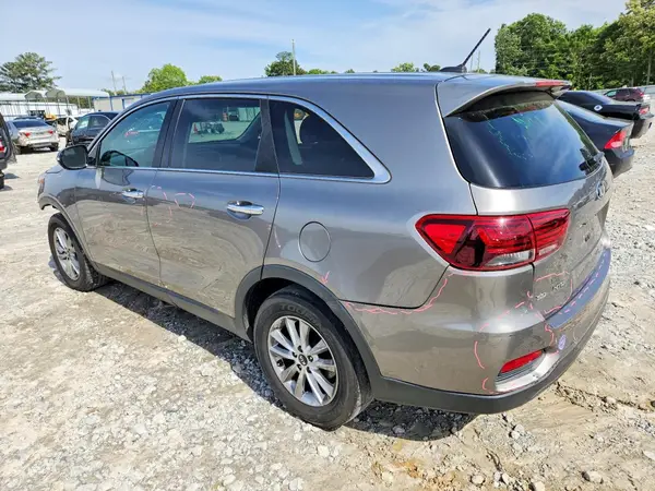 5XYPG4A33KG536156 2019 KIA SORENTO - Image 2