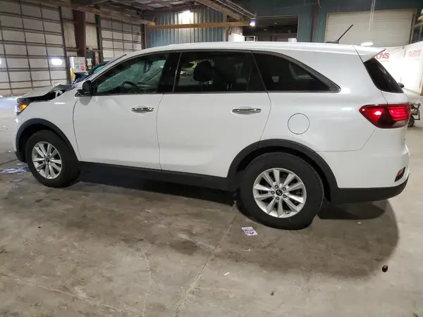 5XYPG4A33KG538313 2019 KIA SORENTO - Image 2