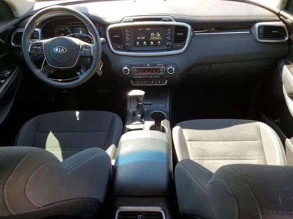 5XYPG4A33KG541602 2019 KIA SORENTO - Image 8