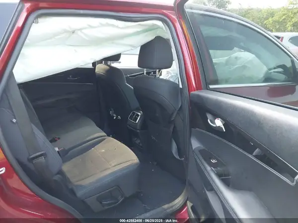 5XYPG4A33KG543012 2019 KIA SORENTO - Image 8