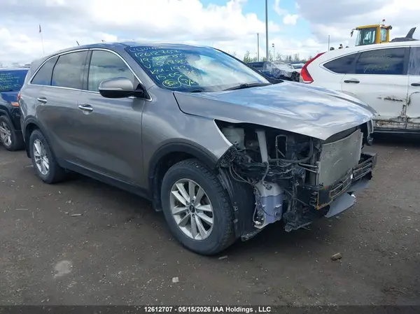 5XYPG4A33KG547805 2019 KIA SORENTO - Image 1