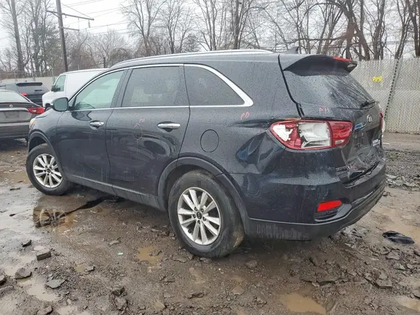 5XYPG4A33KG548355 2019 KIA SORENTO - Image 2