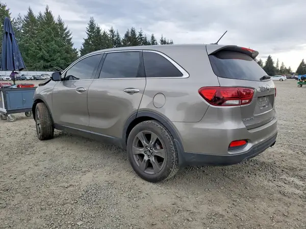 5XYPG4A33KG549957 2019 KIA SORENTO - Image 2