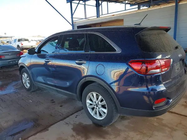 5XYPG4A33KG550400 2019 KIA SORENTO - Image 2