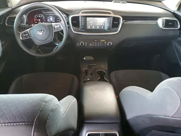 5XYPG4A33KG550400 2019 KIA SORENTO - Image 8