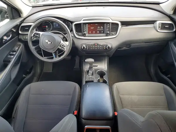 5XYPG4A33KG553202 2019 KIA SORENTO - Image 8