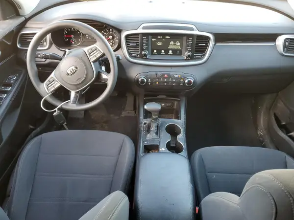 5XYPG4A33KG553572 2019 KIA SORENTO - Image 8
