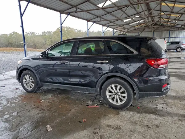5XYPG4A33KG565303 2019 KIA SORENTO - Image 2