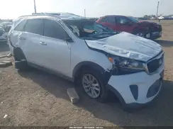 5XYPG4A33KG566211 2019 KIA SORENTO