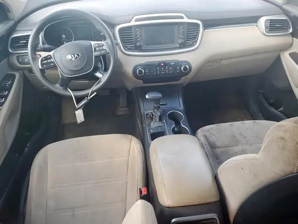 5XYPG4A33KG570405 2019 KIA SORENTO - Image 8