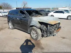 5XYPG4A33KG575006 2019 KIA SORENTO
