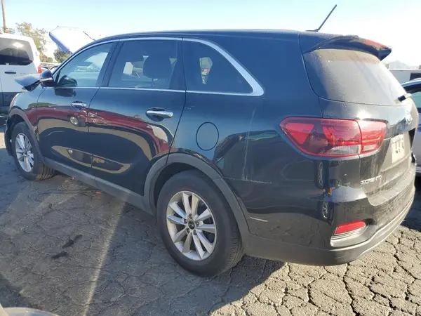 5XYPG4A33KG575541 2019 KIA SORENTO - Image 2