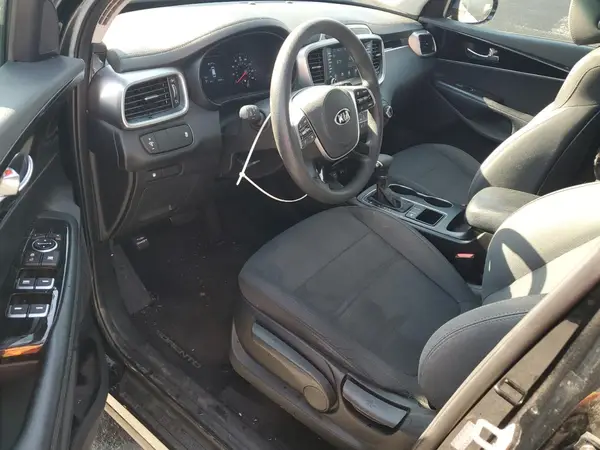 5XYPG4A33KG577905 2019 KIA SORENTO - Image 8