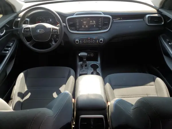 5XYPG4A33KG580240 2019 KIA SORENTO - Image 8