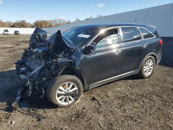 5XYPG4A33KG582764 2019 KIA SORENTO - Image 1