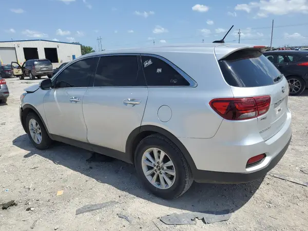5XYPG4A33KG597877 2019 KIA SORENTO - Image 2