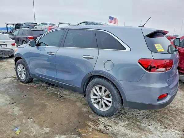 5XYPG4A33KG610871 2019 KIA SORENTO - Image 2