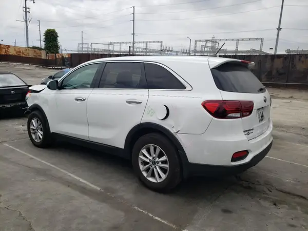 5XYPG4A33KG611535 2019 KIA SORENTO - Image 2