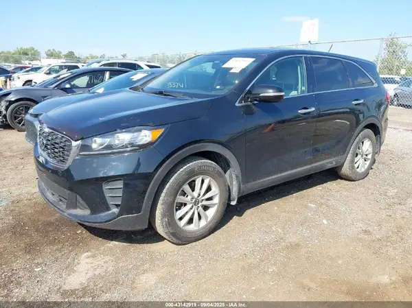 5XYPG4A33LG629650 2020 KIA SORENTO - Image 2
