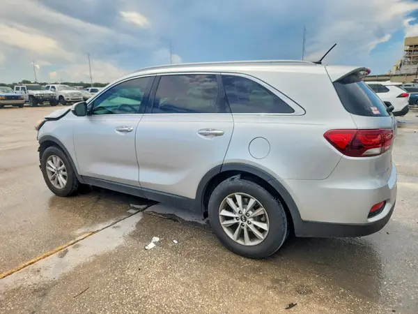 5XYPG4A33LG640518 2020 KIA SORENTO - Image 2