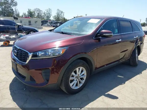 5XYPG4A33LG643547 2020 KIA SORENTO - Image 2