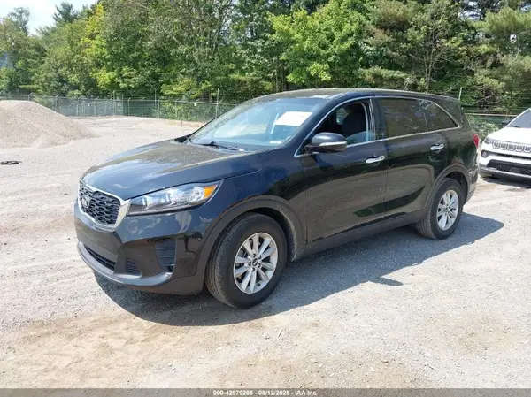 5XYPG4A33LG659070 2020 KIA SORENTO - Image 2