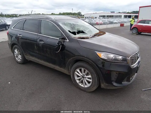 5XYPG4A33LG668495 2020 KIA SORENTO - Image 1