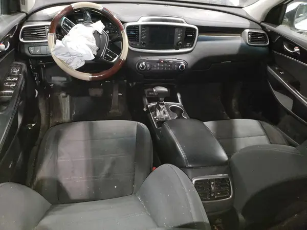 5XYPG4A33LG683692 2020 KIA SORENTO - Image 8