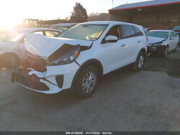 5XYPG4A33LG687399 2020 KIA SORENTO - Image 2