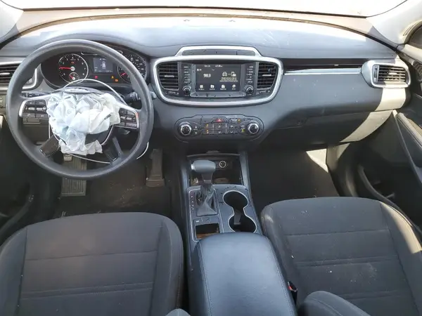 5XYPG4A33LG689783 2020 KIA SORENTO - Image 8