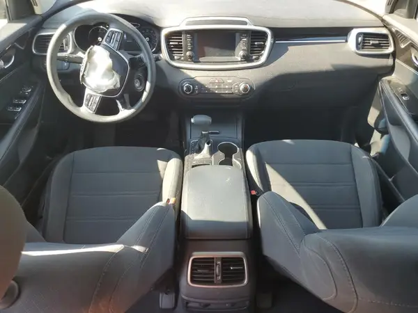 5XYPG4A33LG697902 2020 KIA SORENTO - Image 8