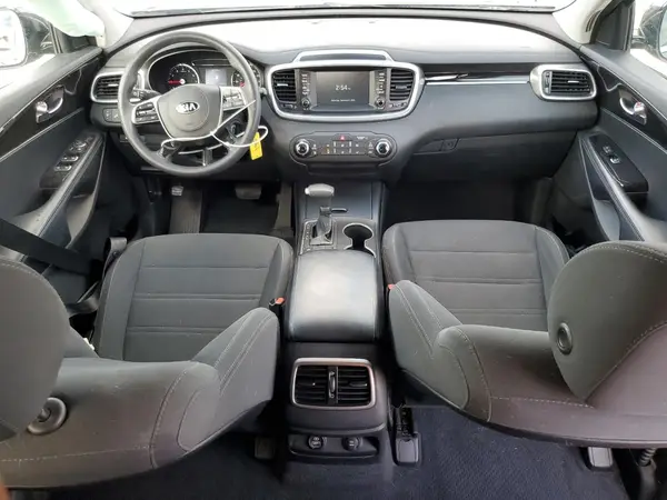 5XYPG4A33LG699357 2020 KIA SORENTO - Image 8