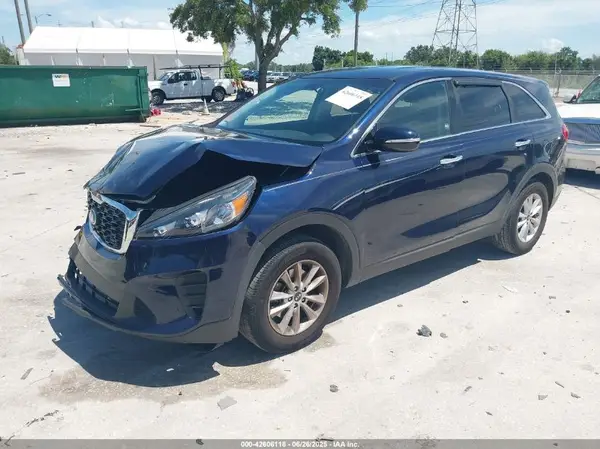5XYPG4A33LG700961 2020 KIA SORENTO - Image 2