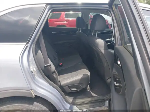 5XYPG4A33LG701723 2020 KIA SORENTO - Image 8