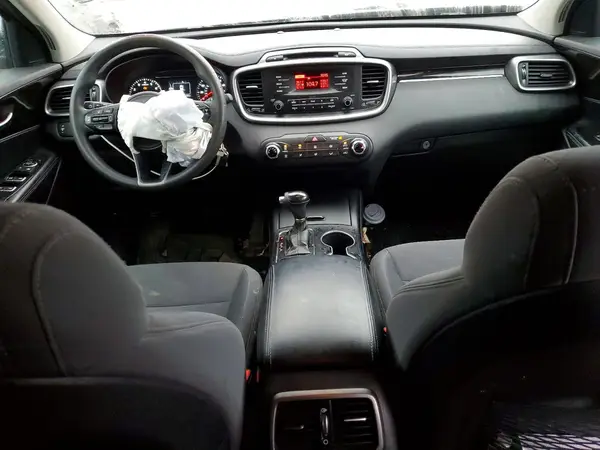 5XYPG4A34GG003319 2016 KIA SORENTO - Image 8