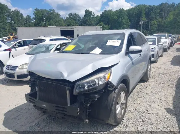 5XYPG4A34GG009427 2016 KIA SORENTO - Image 2