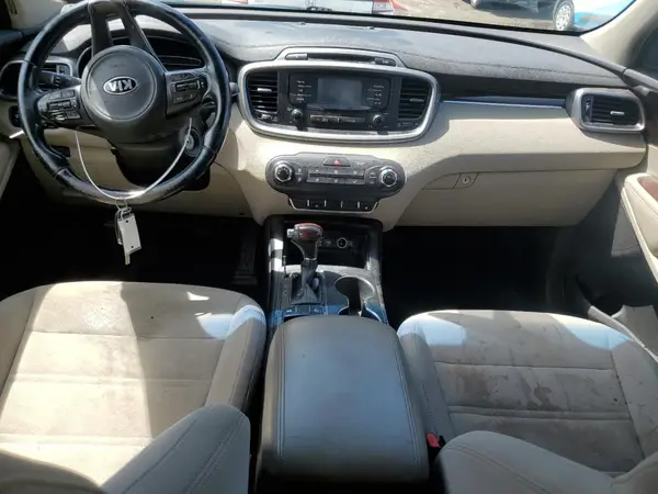 5XYPG4A34GG010366 2016 KIA SORENTO - Image 8