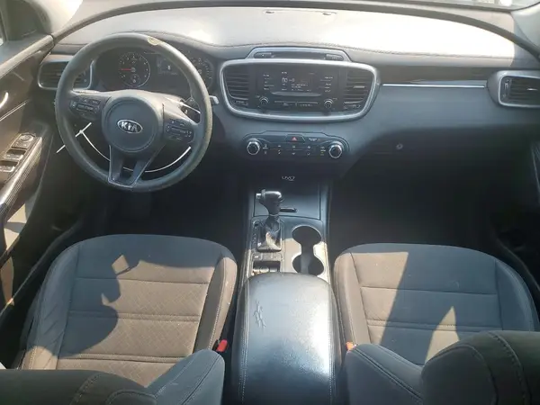 5XYPG4A34GG018726 2016 KIA SORENTO - Image 8