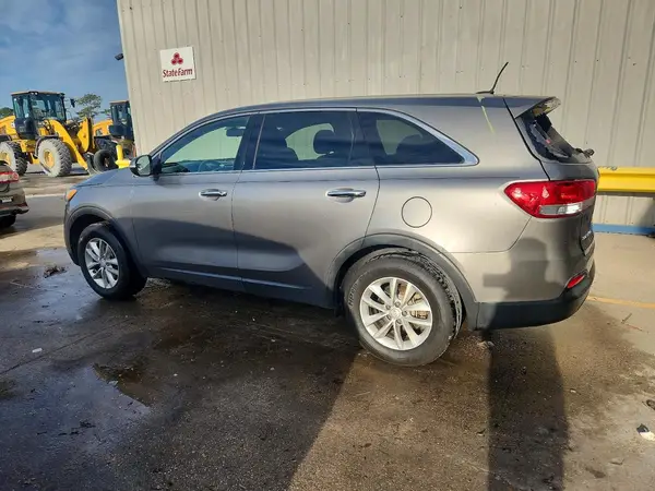 5XYPG4A34GG050236 2016 KIA SORENTO - Image 2