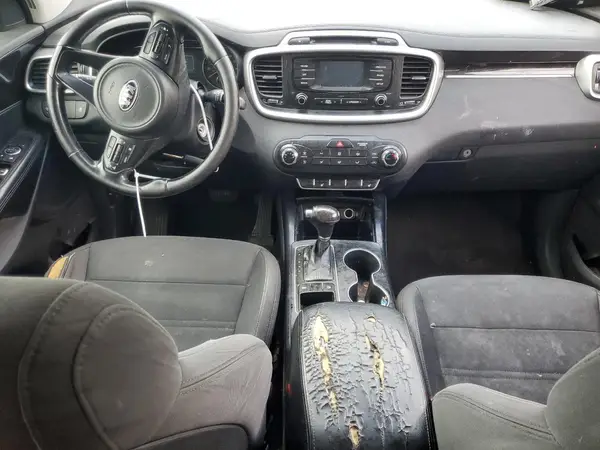 5XYPG4A34GG051676 2016 KIA SORENTO - Image 8
