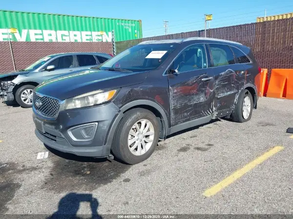 5XYPG4A34GG060815 2016 KIA SORENTO - Image 2